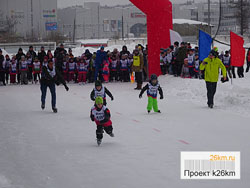 В Московском прошли соревнования по конькобежному спорту