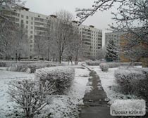 Накрыло город Московский снежным покрывалом