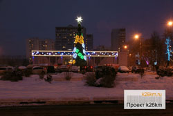 Новогодние декорации в городе Московский