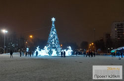 Новогодний фейерверк прогремел в Московском